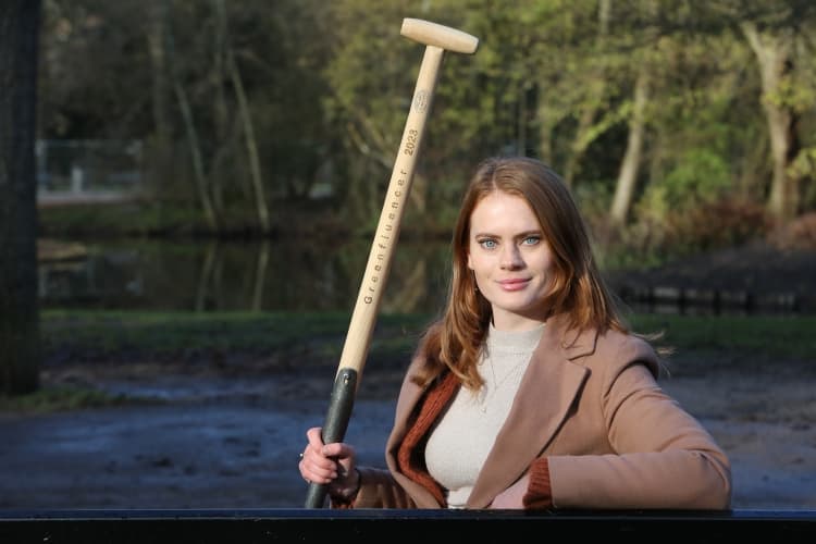 Greenfluencer-genomineerde Jessica den Outer krijgt politici en beleidsmakers mee: rechten voor de natuur