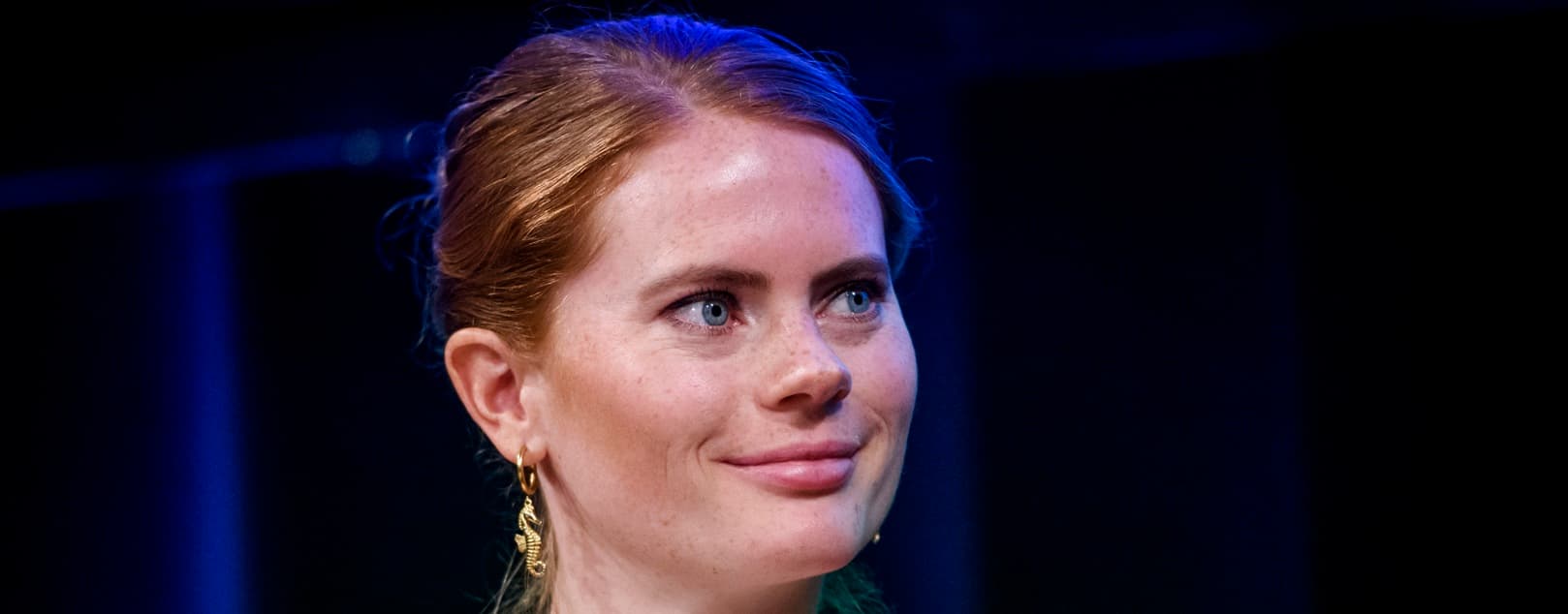 Jessica den Outer geeft bomen, rivieren en zeeën een stem